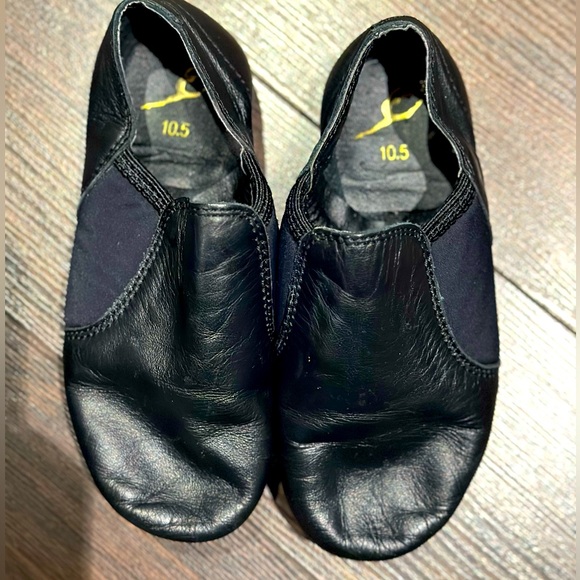 Like New Bloch Girls' Black Neo-Flex Slip On Leather Jazz Shoe - Picture 1 of 2